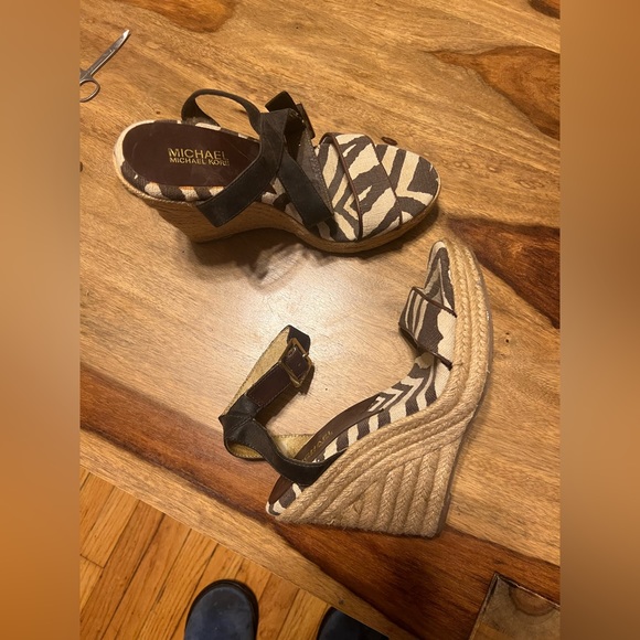 New Michael Kors wedges size 8 - Picture 2 of 8
